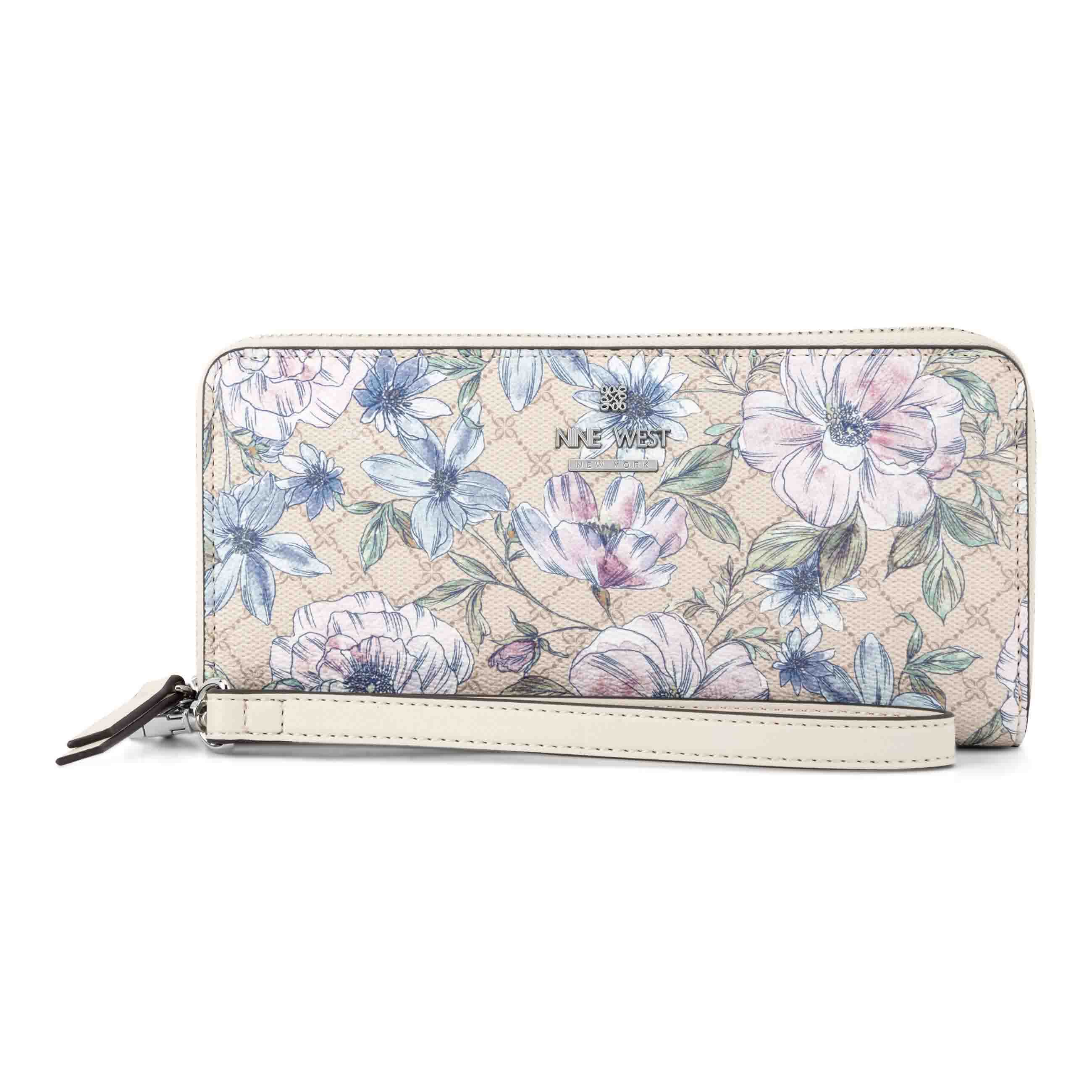 Luela Zip Around With Wristlet